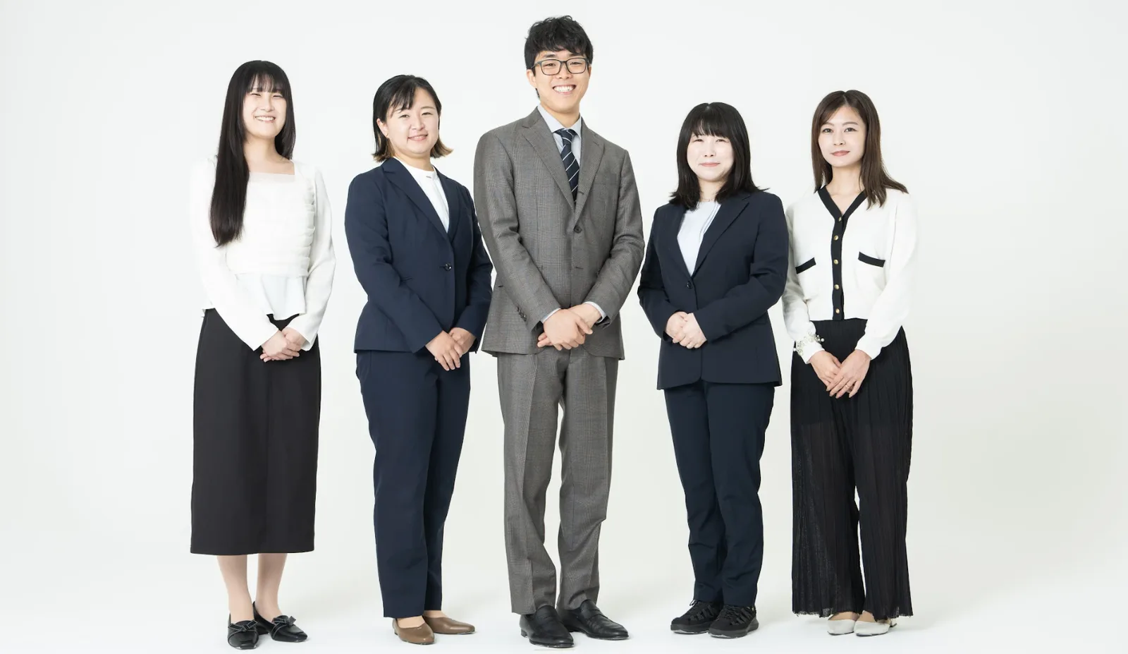 社労士事務所altruloopのメンバーの集合写真